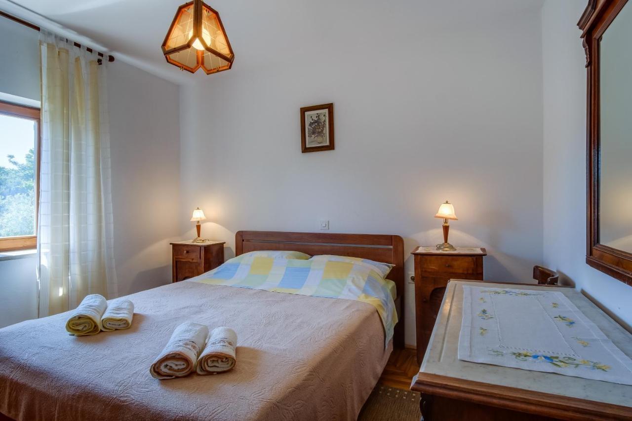 Apartments With A Parking Space Punta Kriza, Cres - 867 Экстерьер фото